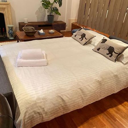 Spacious Flat In The Most Desirable Area Of Лондон Экстерьер фото